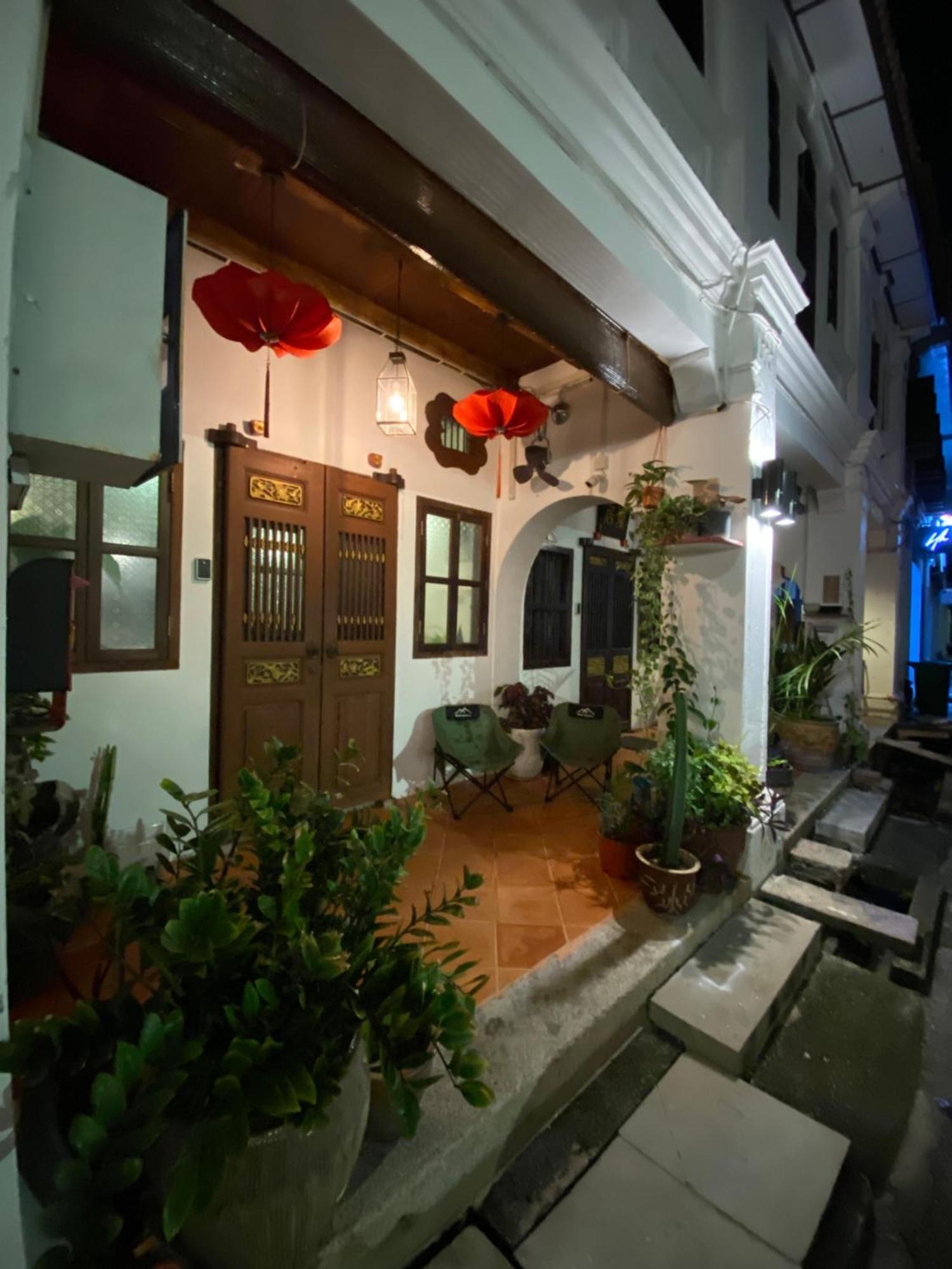 Homs Female Hostel 乔治敦 外观 照片