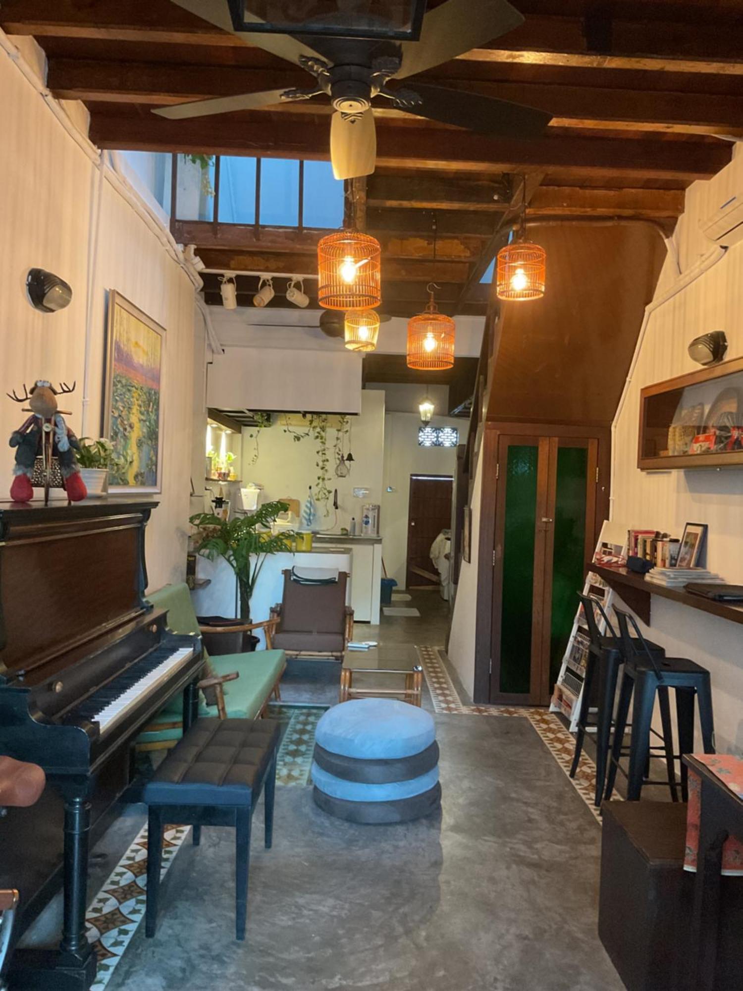 Homs Female Hostel 乔治敦 外观 照片