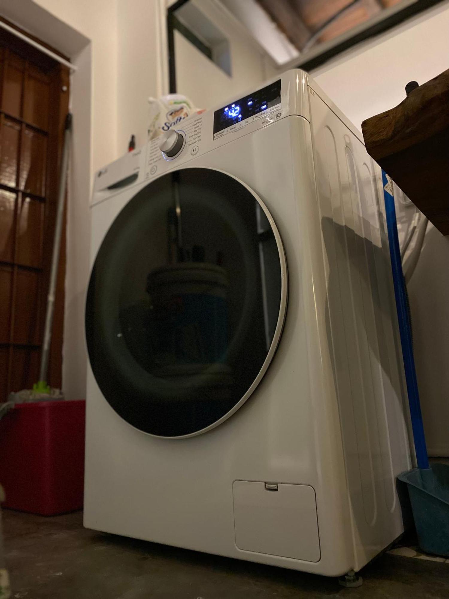 Homs Female Hostel 乔治敦 外观 照片